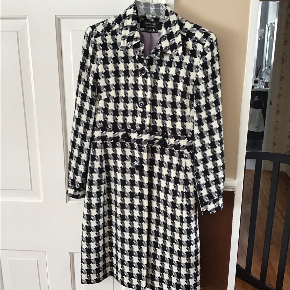 Black/cream herringbone spring coat